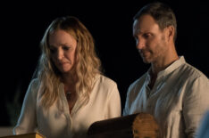 'Chambers' Stars Uma Thurman, Tony Goldwyn & Sivan Alyra Rose Preview the Netflix Horror Series (VIDEO)