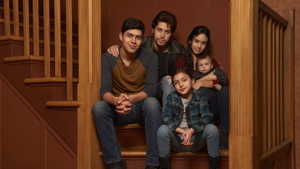 Party of Five: NIKO GUARDADO, BRANDON LARRACUENTE, ELLE PARIS LEGASPI, EMILY TOSTA