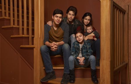 Party of Five: NIKO GUARDADO, BRANDON LARRACUENTE, ELLE PARIS LEGASPI, EMILY TOSTA