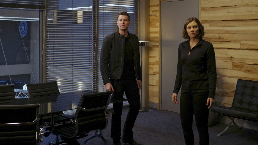 Scott Foley and Lauren Cohan in 'Whiskey Cavalier'