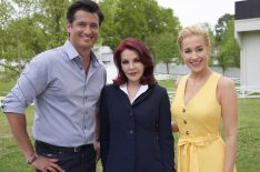 Kellie Pickler & Wes Brown Reunite for 'Wedding at Graceland' (PHOTOS)