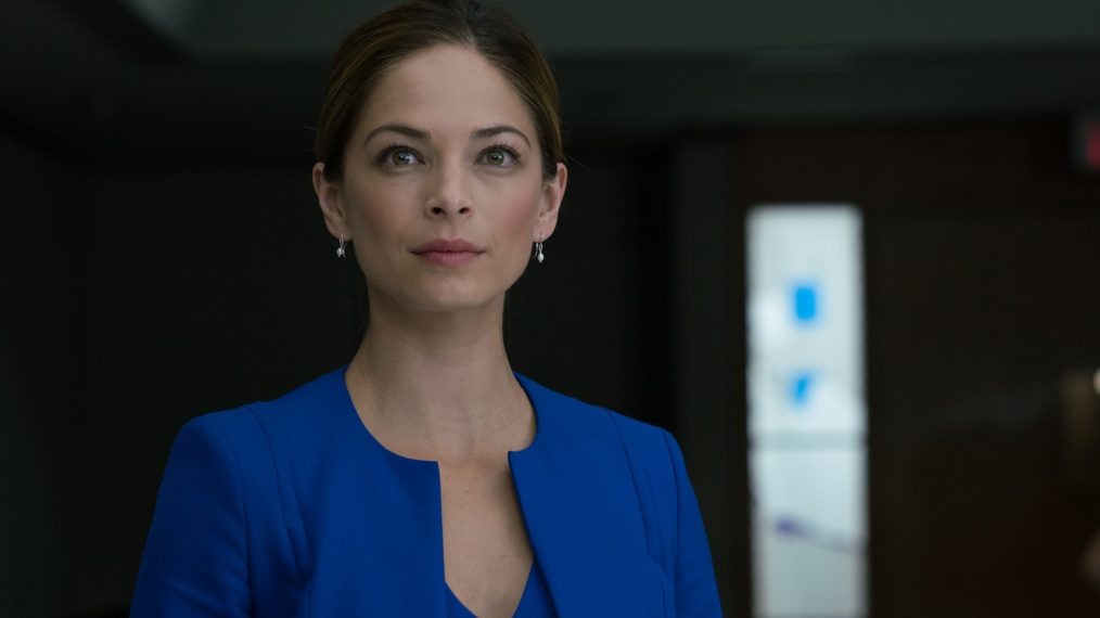 Kristin Kreuk as Joanna Hanley in Burden of Truth - 'Salesmen, Cheats and Liars'