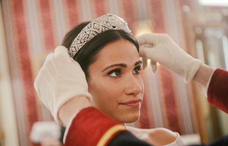 Tiffany Smith in Harry & Meghan: Becoming Royal