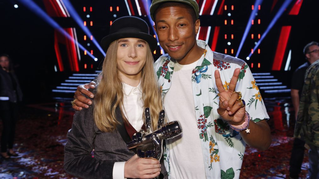 The Voice - Season 8 - Sawyer Fredericks and Pharrell Williams