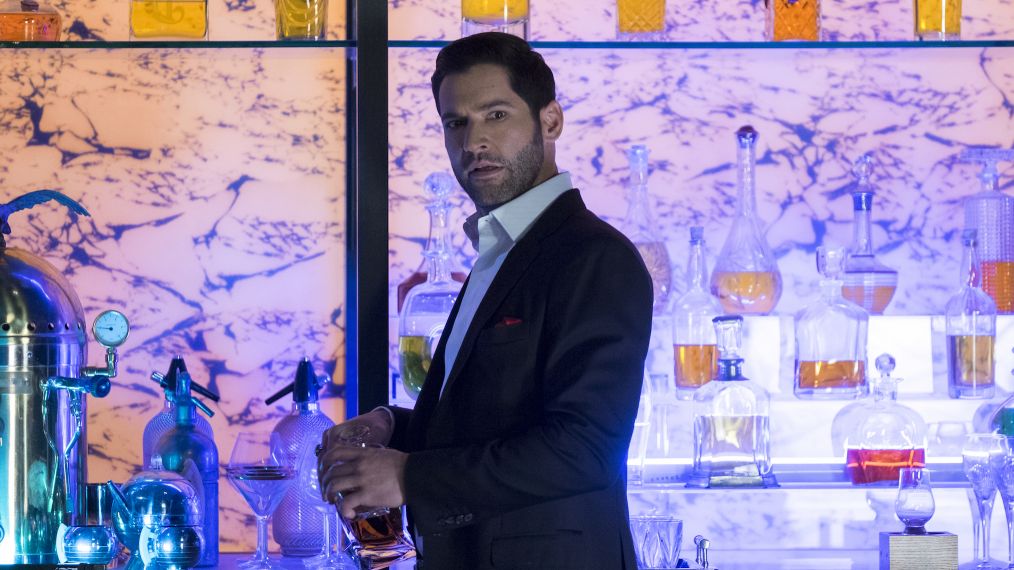 Lucifer Season 4 Finale Hell Needs A King Recap Tv Insider