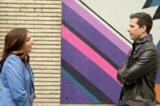 Chelsea Peretti as Gina Linetti and Andy Samberg as Jake Peralta in Brooklyn Nine-Nine - Season 6