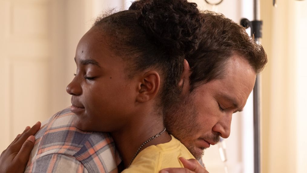 Saniyya Sidney and Mark-Paul Gosselaar in the 'That Never Should Have Happened To You' episode of The Passage