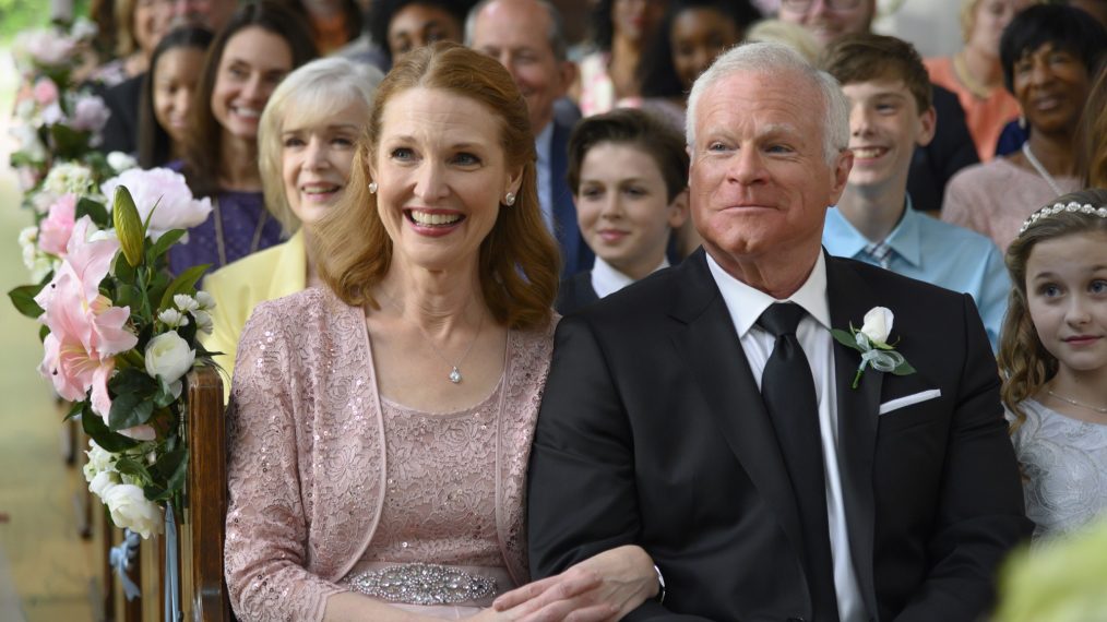 Nicole Stanton, David Keith in Wedding at Graceland