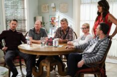 Life In Pieces - 'Sonogram Frog Rub Family' - Colin Hanks as Greg Short, Dan Bakkedahl as Tim Hughes, James Brolin as John Short, Dianne Wiest as Joan Short, Angelique Cabral as Colleen Brandon-Ortega, Thomas Sadoski as Matt Short