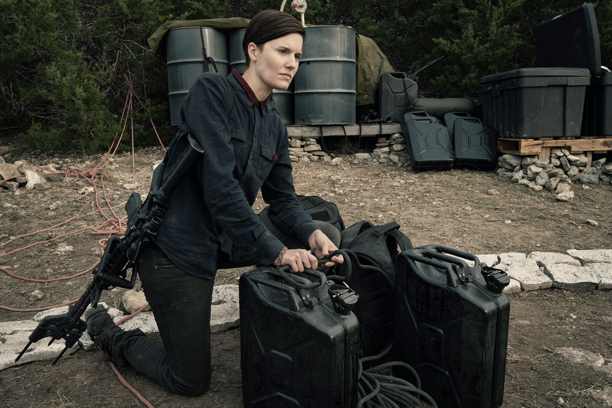 Fear The Walking Dead S Maggie Grace On The Althea Centric Episode It Was An Action Movie