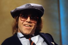 Elton John, 1977