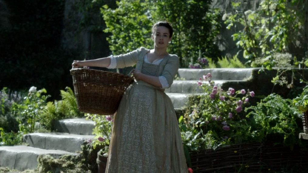 OUTLANDER throwback jenny 1