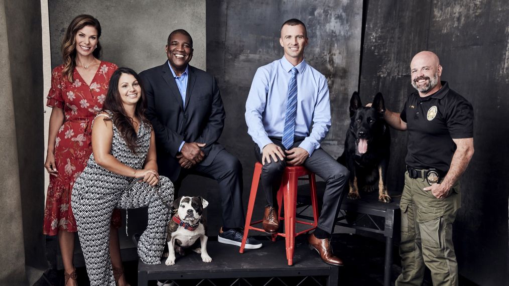 Jamie Little, Amanda Caldron, Curt Menefee, Nick White and Mark Tappan with dogs Minion and Mattis of America's Top Dog at TCA 2019
