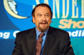 Rip Torn attends a 2006 U.S. Comedy Arts Festival Aspen Larry Sanders Tribute