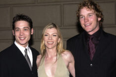 Mike Erwin, Stephanie Niznik, and Chris Pratt of Everwood - The 29th Annual People's Choice Awards - Arrivals