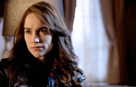 Wynonna Earp - Season 2 - Melanie Scrofano