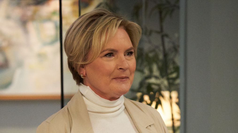 Denise Crosby on Suits - Season 9