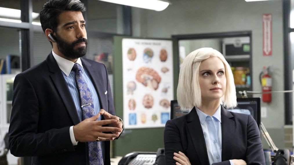 Death of a Car Salesman - iZombie - Rahul Kohli as Ravi and Rose McIver as Liv