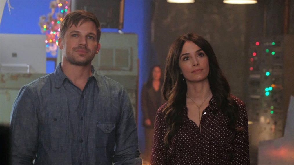 Matt Lanter as Wyatt Logan, Abigail Spencer as Lucy Preston in Timeless - Season 2 - 'The Miracle of Christmas Part II'