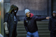 Chris Klein and Tom Cavanagh behind the scenes of The Flash