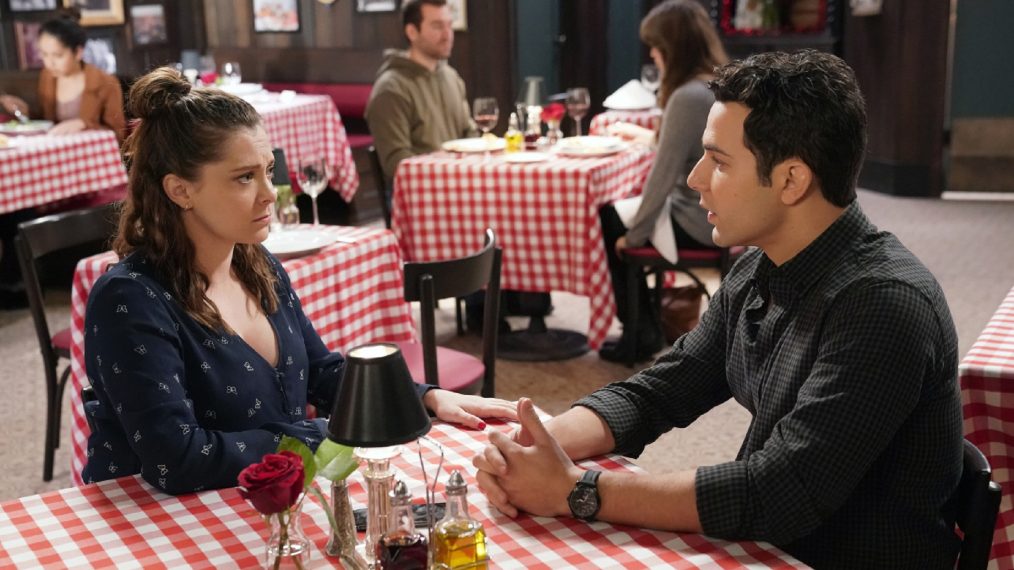 Rachel Bloom as Rebecca and Skylar Astin as Greg in Crazy Ex-Girlfriend - 'I'm In Love'