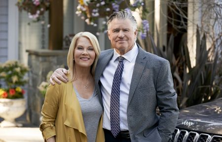 Chesapeake Shores - The End Is Where We Begin - Treat Williams and Barbara Niven