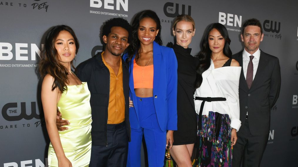 Batwoman's Nicole Kang, Camrus Johnson, Meagan Tandy, Rachel Skarsten, Elizabeth Anweis and Dougray Scott