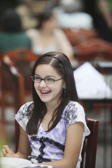 Ariel Winter as Alex Dunphy in Season 1 of Modern Family