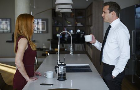 Sarah Rafferty and Gabriel Macht on Suits - Season 9