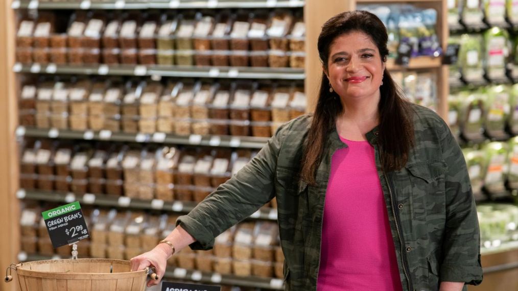 Grocery Shoppers Are Ambushed in Food Network's 'Supermarket Stakeout'