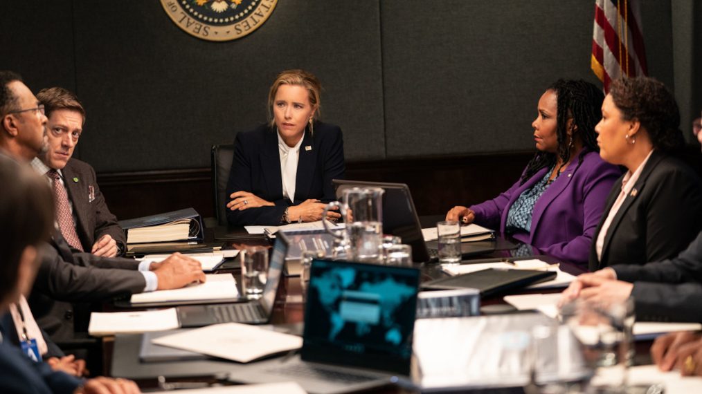 Madam Secretary - 'Hail to the Chief'