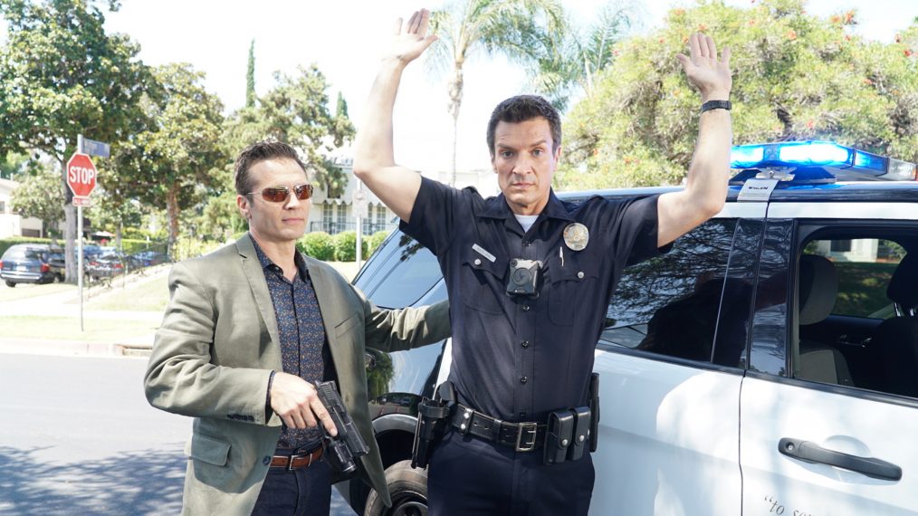 Seamus Dever and Nathan Fillion behind the scens of The Rookie - 'The Bet'