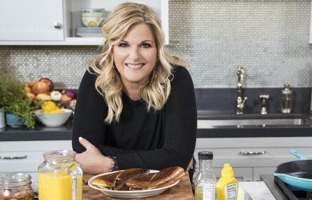 Trisha Yearwood on Trisha's Southern Kitchen