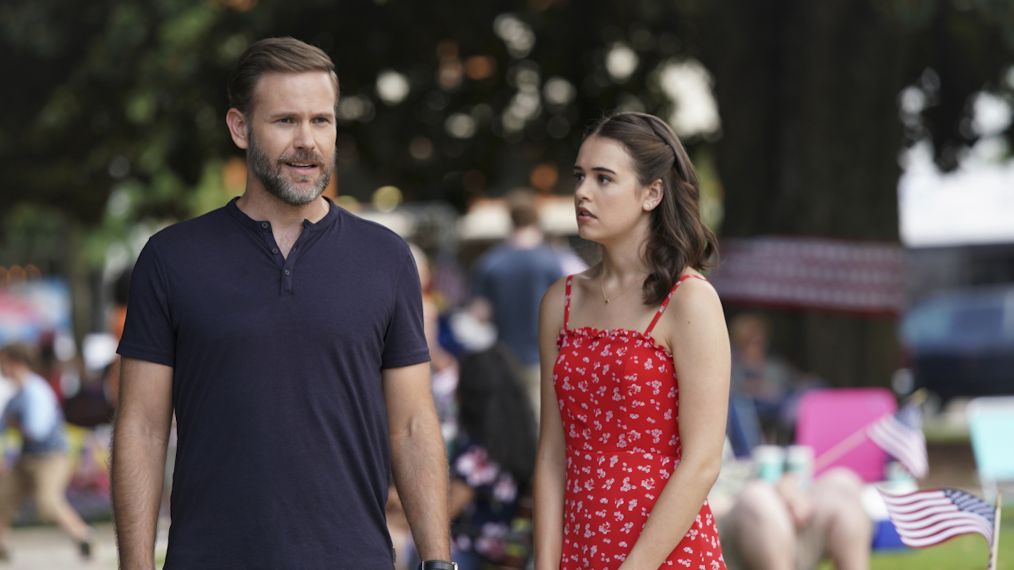 Matthew Davis as Alaric and Kaylee Bryant as Josie in Legacies - 'I'll Never Give Up Hope'
