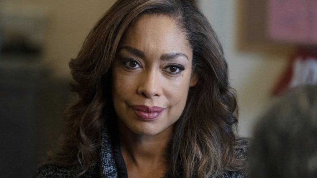 Gina Torres in Suits - Season 1