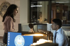 Isabel Arraiza as Yoli Castillo, Eli Goree as Derrick Mayes in Suits - Season 1