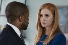 Dulé Hill and Sarah Rafferty in Suits - Season 9