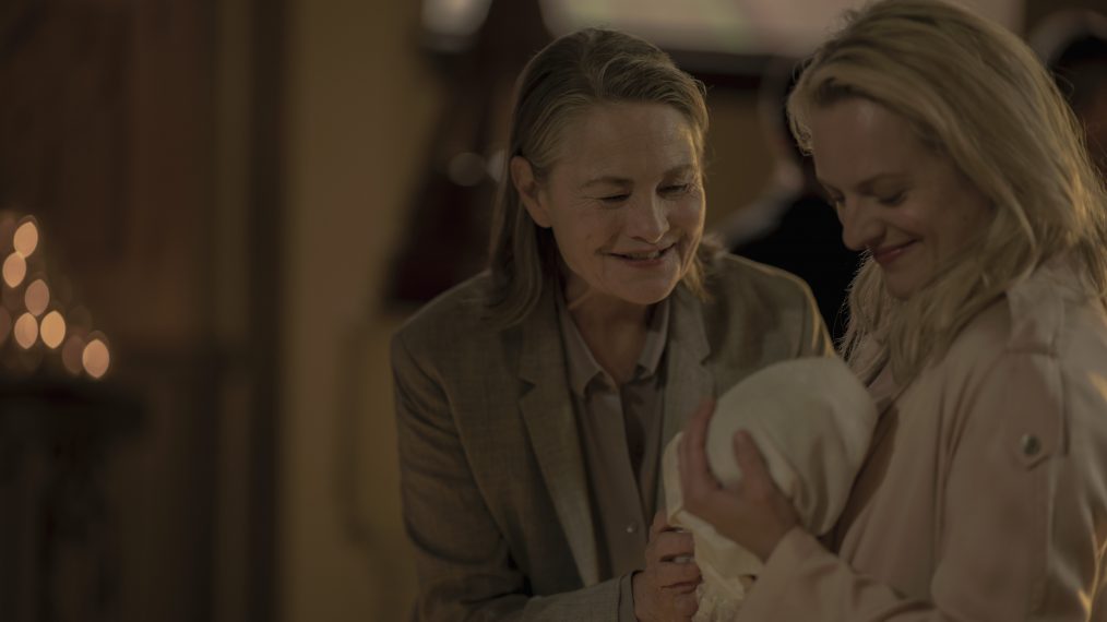 Holly (Cherry Jones) and June (Elisabeth Moss) - God Bless the Child - The Handmaid's Tale