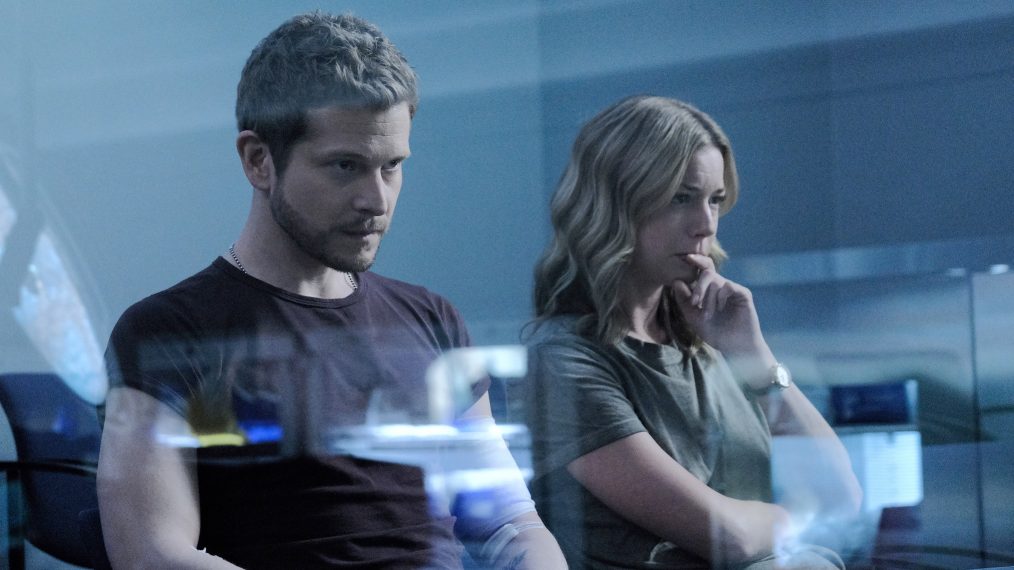 Matt Czuchry and Emily VanCamp in The Resident - 'From the Ashes'