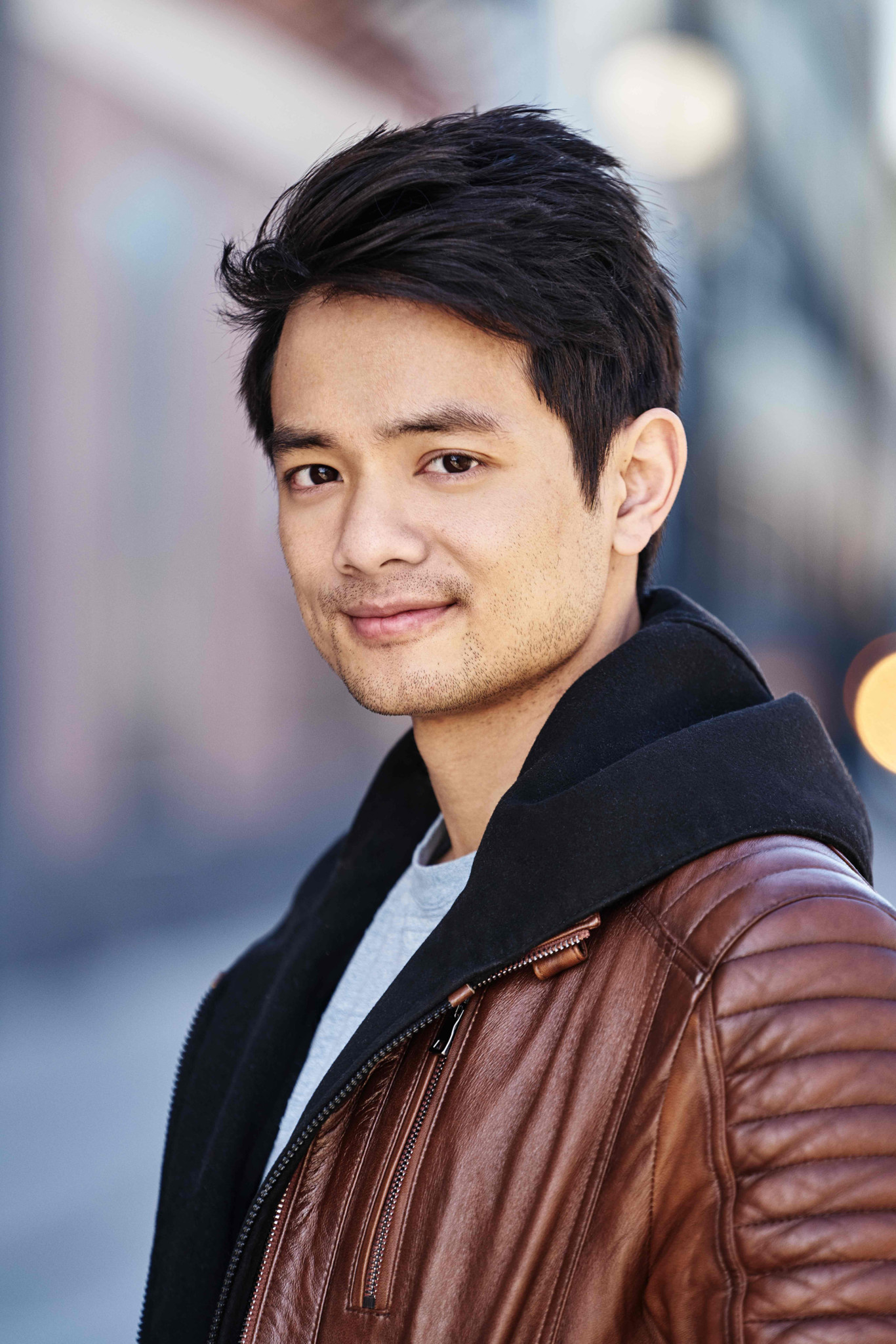 ‘Supernatural’s Osric Chau Joins ‘Crisis’ Crossover — Is This the New