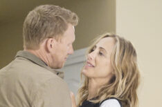 Kevin McKidd and Kim Raver in Grey's Anatomy