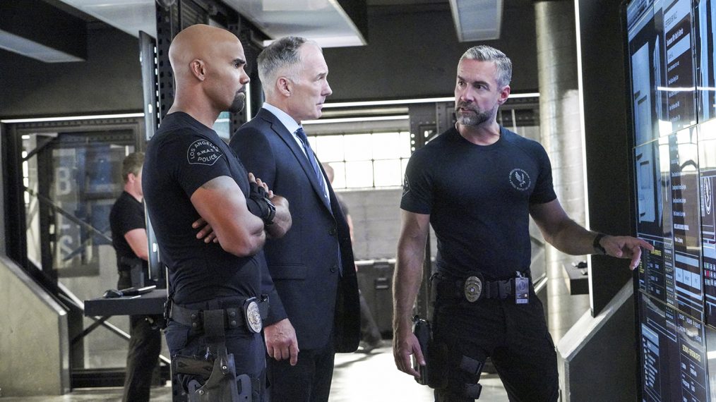 Shemar Moore, Patrick St. Esprit, and Jay Harrington in S.W.A.T