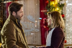 Christmas Town - Tim Rozon, Candace Cameron Bure