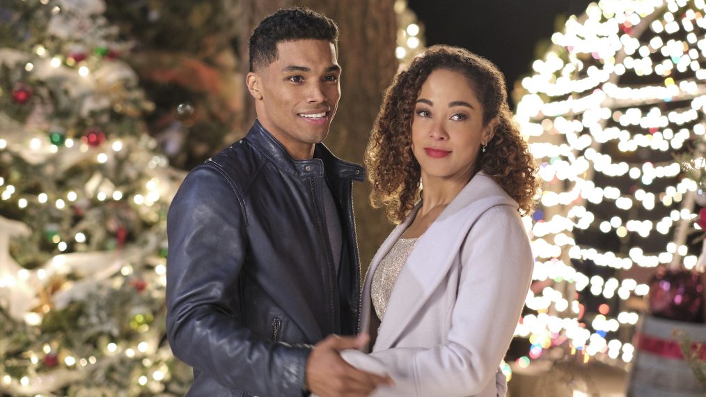 Rome Flynn and Chaley Rose in A Christmas Duet