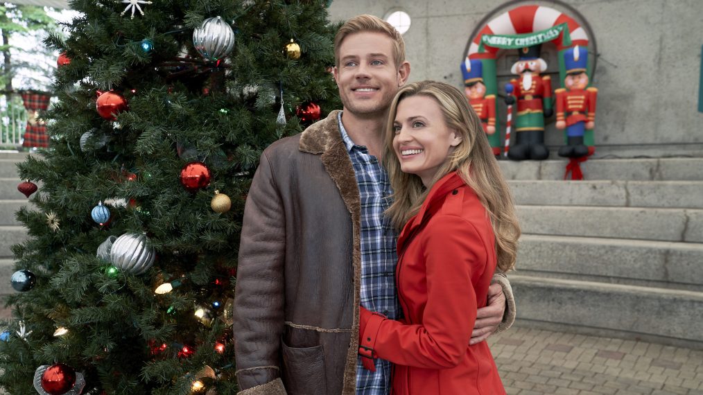 Check Out Hallmark Movies & Mysteries' 2019 Christmas