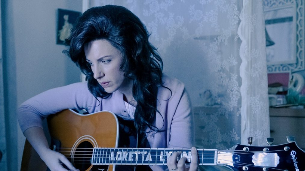 Jessie Mueller as Loretta Lynn in Patsy And Loretta