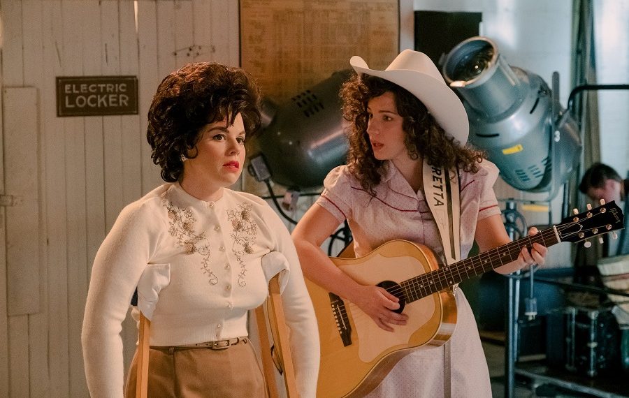 Jessie Mueller as Loretta Lynn and Megan Hilty as Patsy Cline