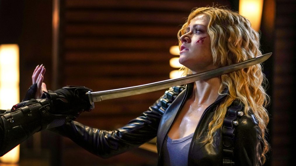 Arrow - 'Leap of Faith' - Katherine McNamara as Mia with a blade to her kneck