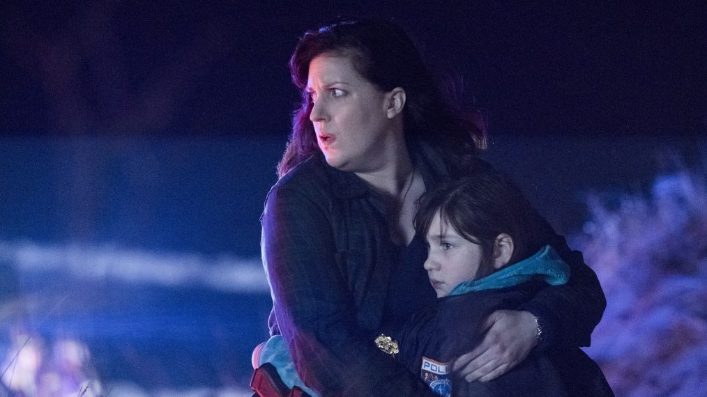 Allison Tolman and Alexa Swinton in Emergence