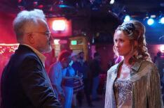 Bradley Whitford as Arthur Cochran and Anna Camp as Ginny in Perfect Harmony - Season 1